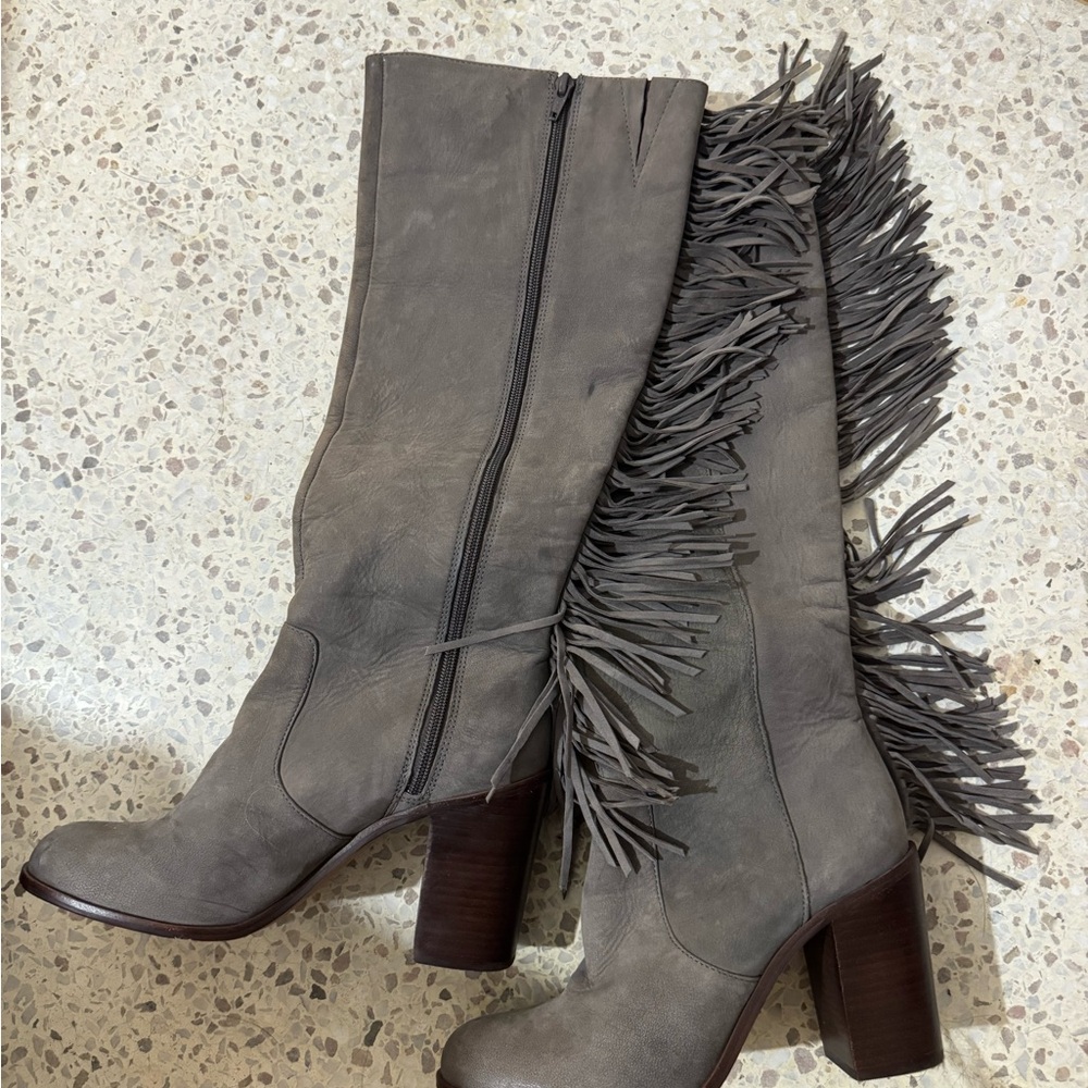 Fringe Knee-High Boots - Gray - Picture 3 of 3